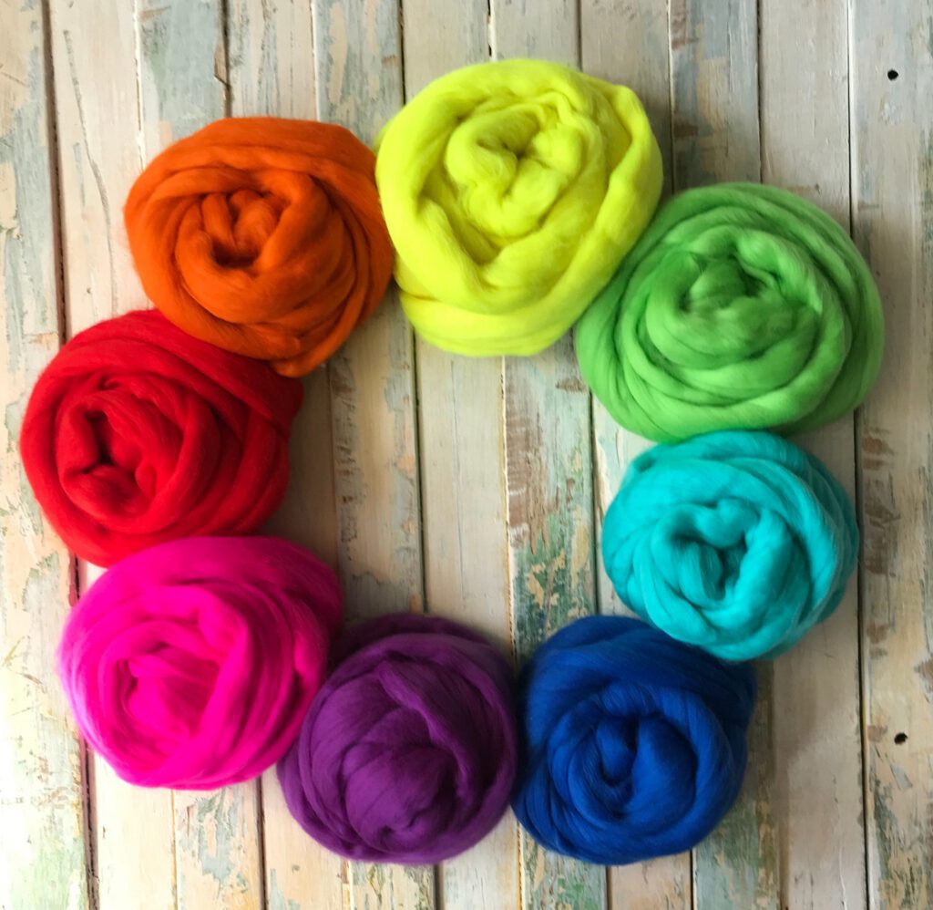 Extrafine Merino Wool Roving (Top), 18-19 Micron, 400g (14.11oz)