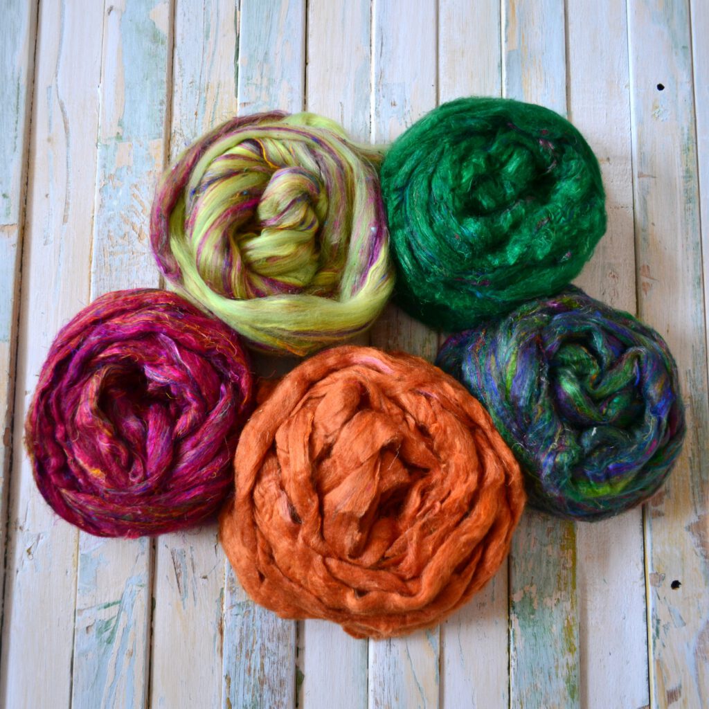 Different Sari Silk Roving colours (check other pictures in listing) - 50g (1.75oz)